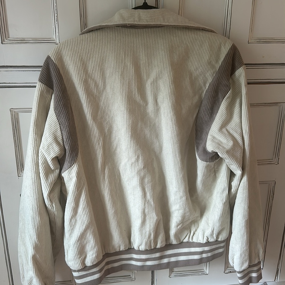 🌙Paper moon Bomber jacket🌙 - Picture 3 of 5